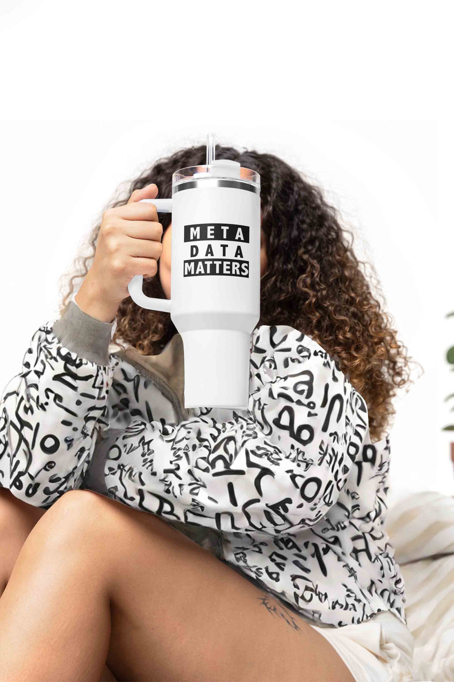 Tumbler, 40oz - Meta Data Matters for us creators
